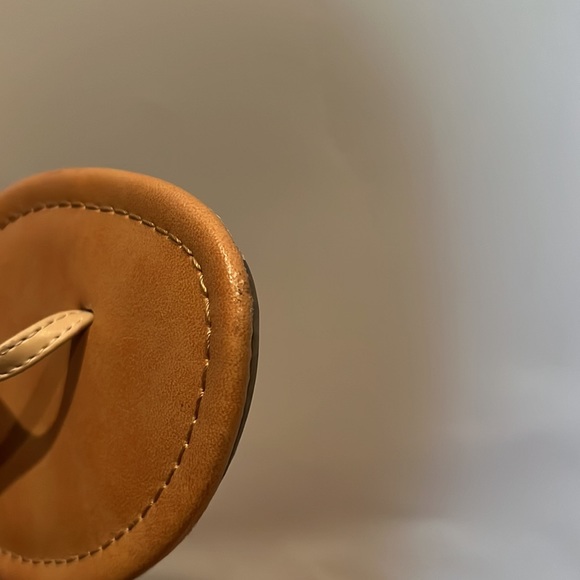 Impo Thong sandals ginger/Tan Size 6.5M - Picture 10 of 10